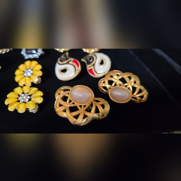 Elegant Gold and Black Clip On Women's Earrings Set Of 8 - Picture 6 of 17